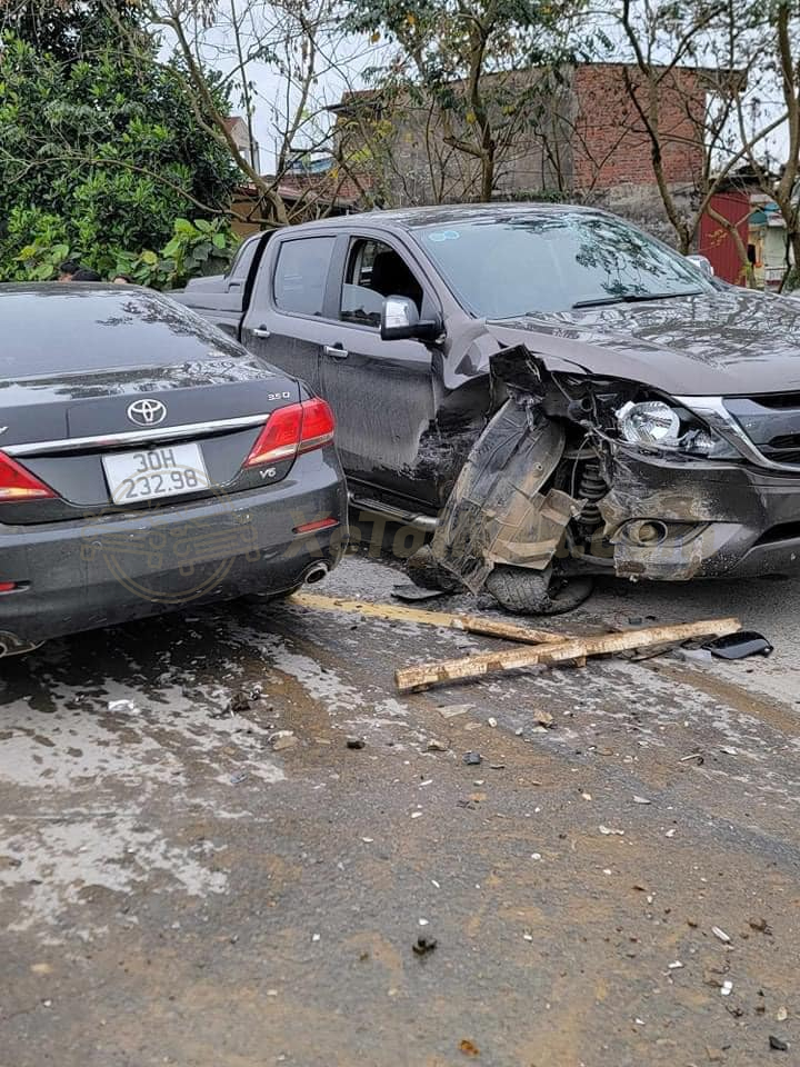 Toyota Camry 30H-23298