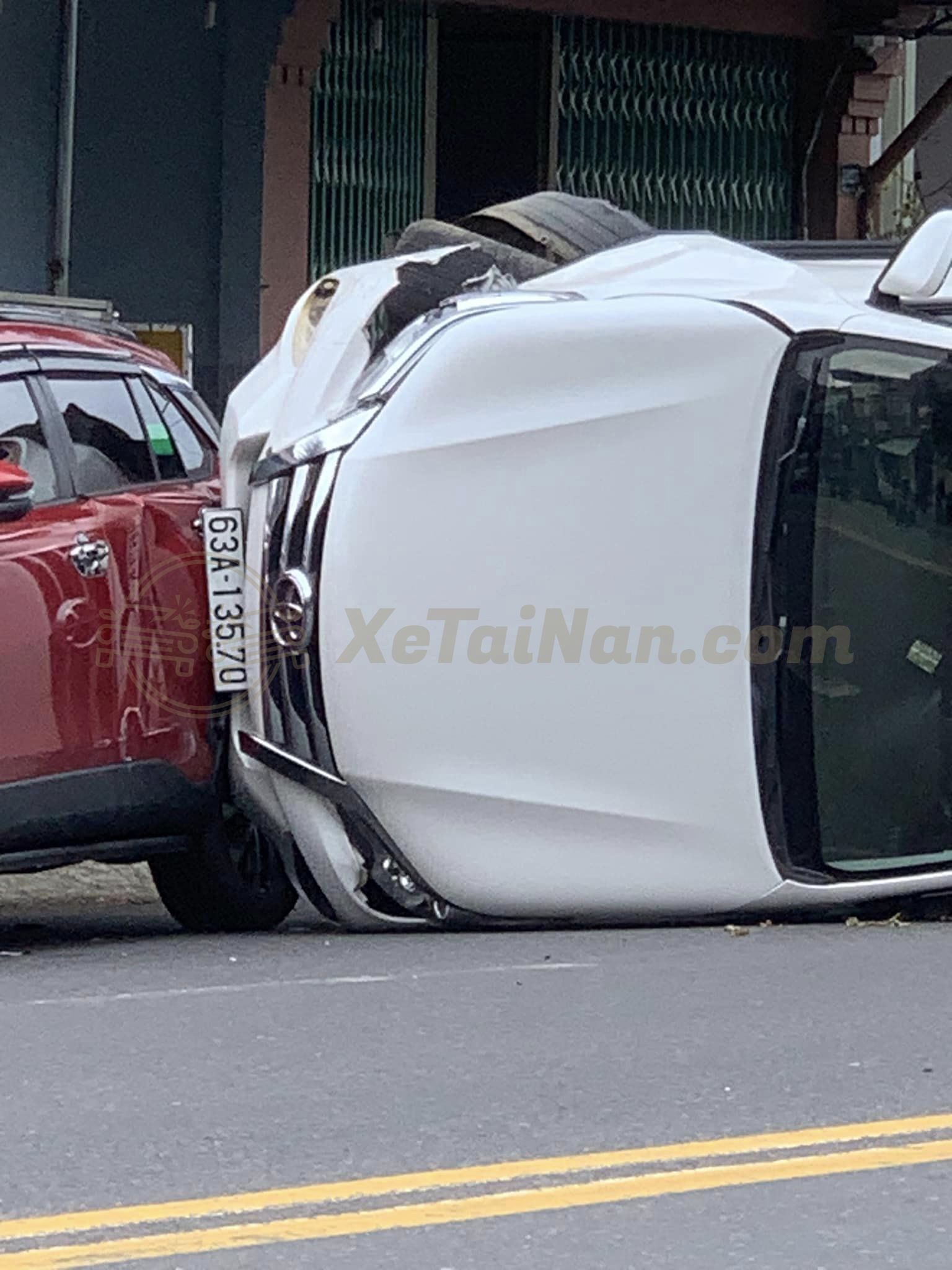 Toyota Fortuner 63A-13570